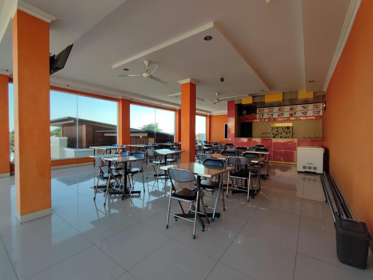 Collection O 91464 7 Dream Hotel Palembang Exterior foto